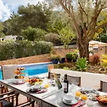 Villa Blanca Santa Eulalia *