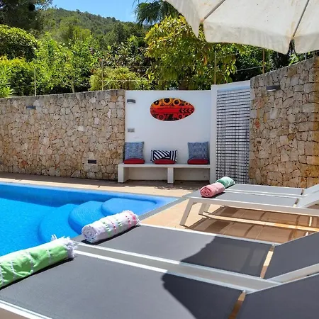 Blanca Santa Eulalia * Santa Eularia des Riu