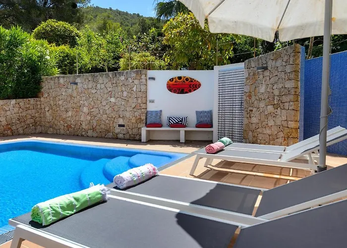 Blanca Santa Eulalia * Santa Eularia des Riu