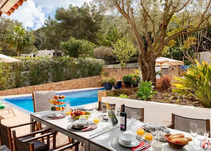 Villa Blanca Santa Eulalia *